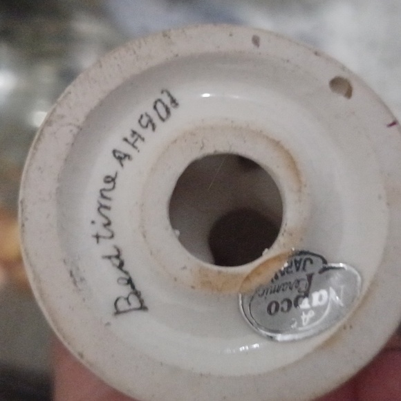 VTG porcelain figurine - Picture 5 of 7